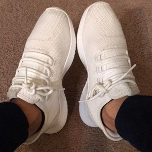 Adidas tubular shadow